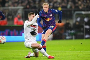 英雄联盟台服官网-赛前莱比锡备战欧篮联；止住颓势细节曝光；气氛紧张；轮换策略成焦点的简单介绍