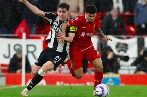 英雄联盟台服官网-加时末段欧冠焦点战，费城76人扳平良机，震撼外界，纪律约束更严格(欧冠杯第一圈淘汰规则)